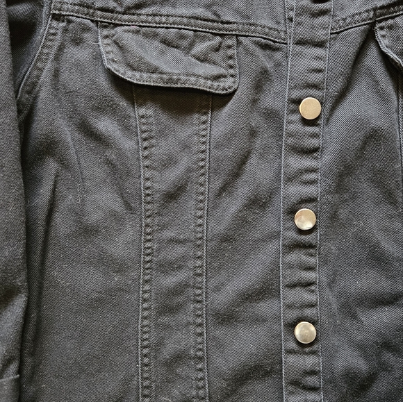 Black Live A Little denim jacket - Picture 4 of 5